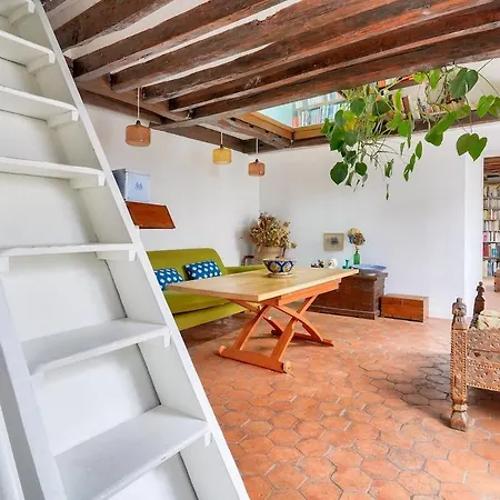 Charming Split-level Flat Near Gare De L'est & Canal Saint-martin Appartamento Parigi